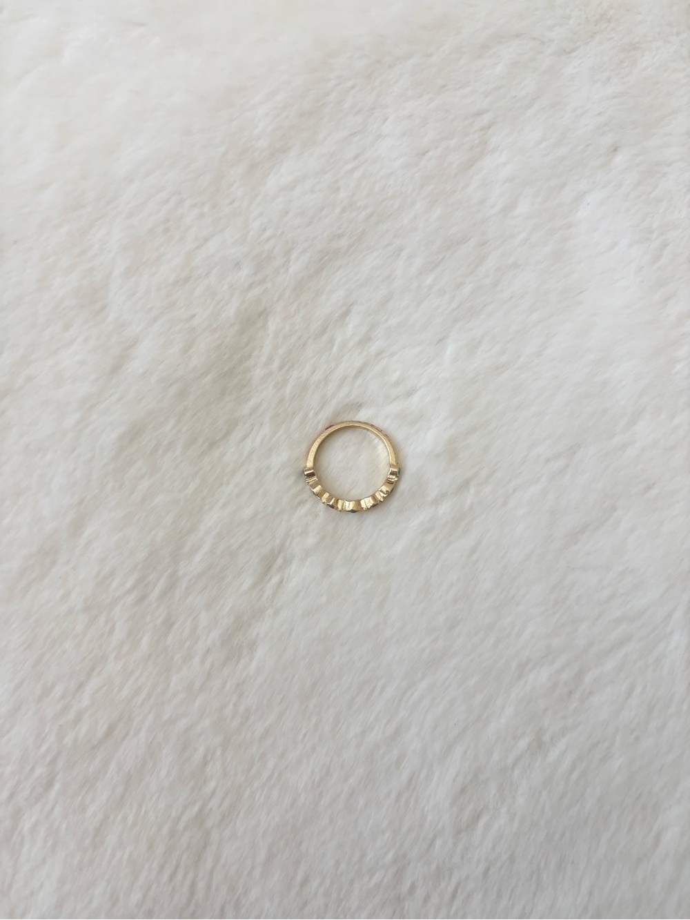 5/$15 🩷 MUST BUNDLE Delicate Multi-Stone Gold Band Ring - Pink, Blue & Green - Picture 4 of 4